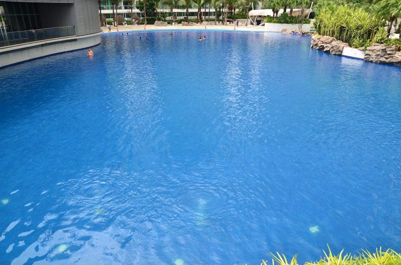 Azure Urban Resort Residences Manila Eksteriør billede