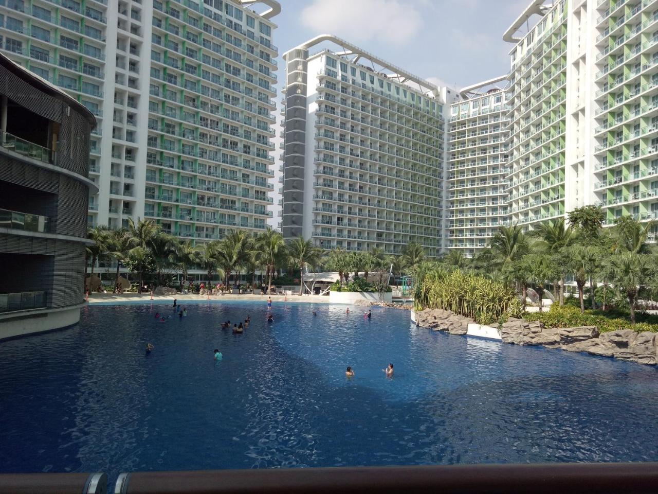 Azure Urban Resort Residences Manila Eksteriør billede