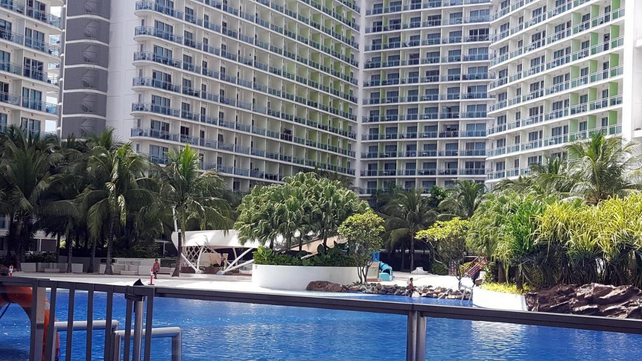 Azure Urban Resort Residences Manila Eksteriør billede